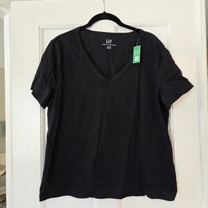 GAP Women's Black V-Neck Top NWT